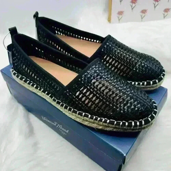Universal Thread Woman’s Rita Flats 9.5 in black - Picture 1 of 9